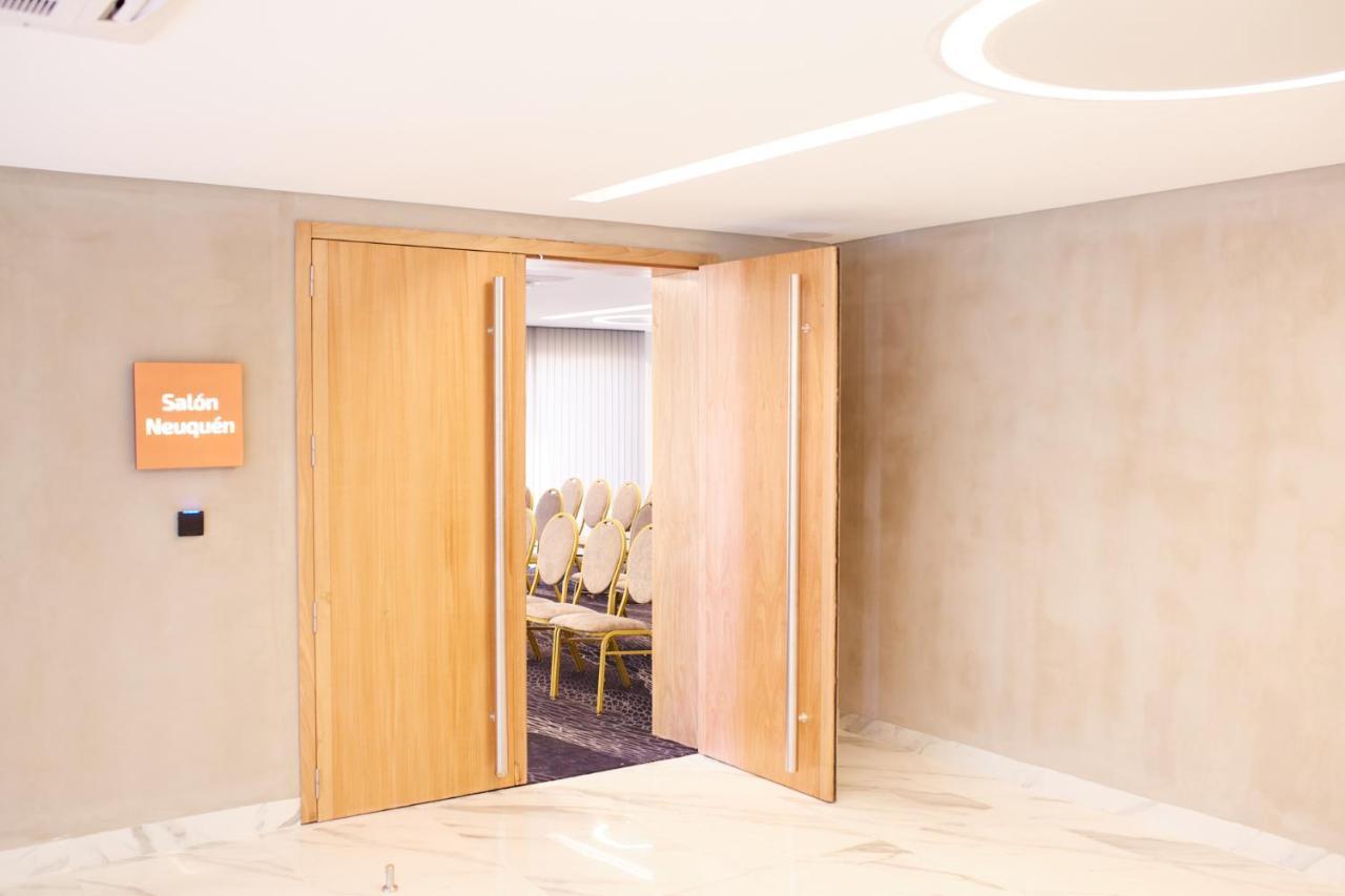 Grand Brizo Comahue Hotell Neuquén Exteriör bild