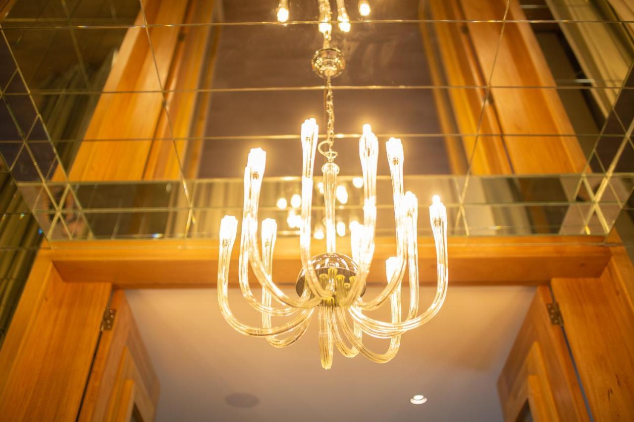 Grand Brizo Comahue Hotell Neuquén Exteriör bild