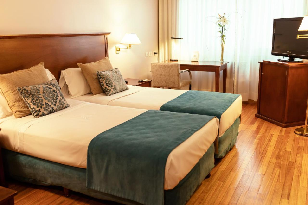 Grand Brizo Comahue Hotell Neuquén Exteriör bild
